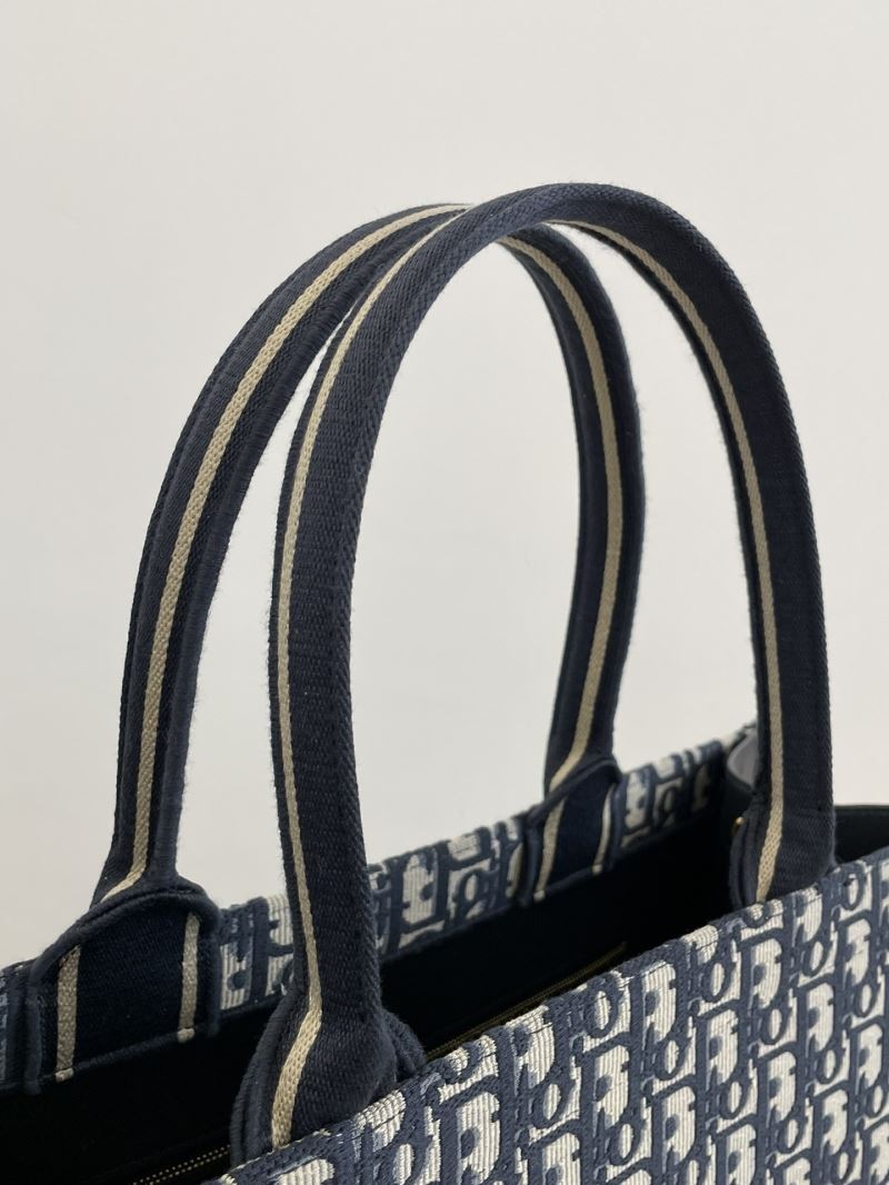 Christian Dior Shopping Bags